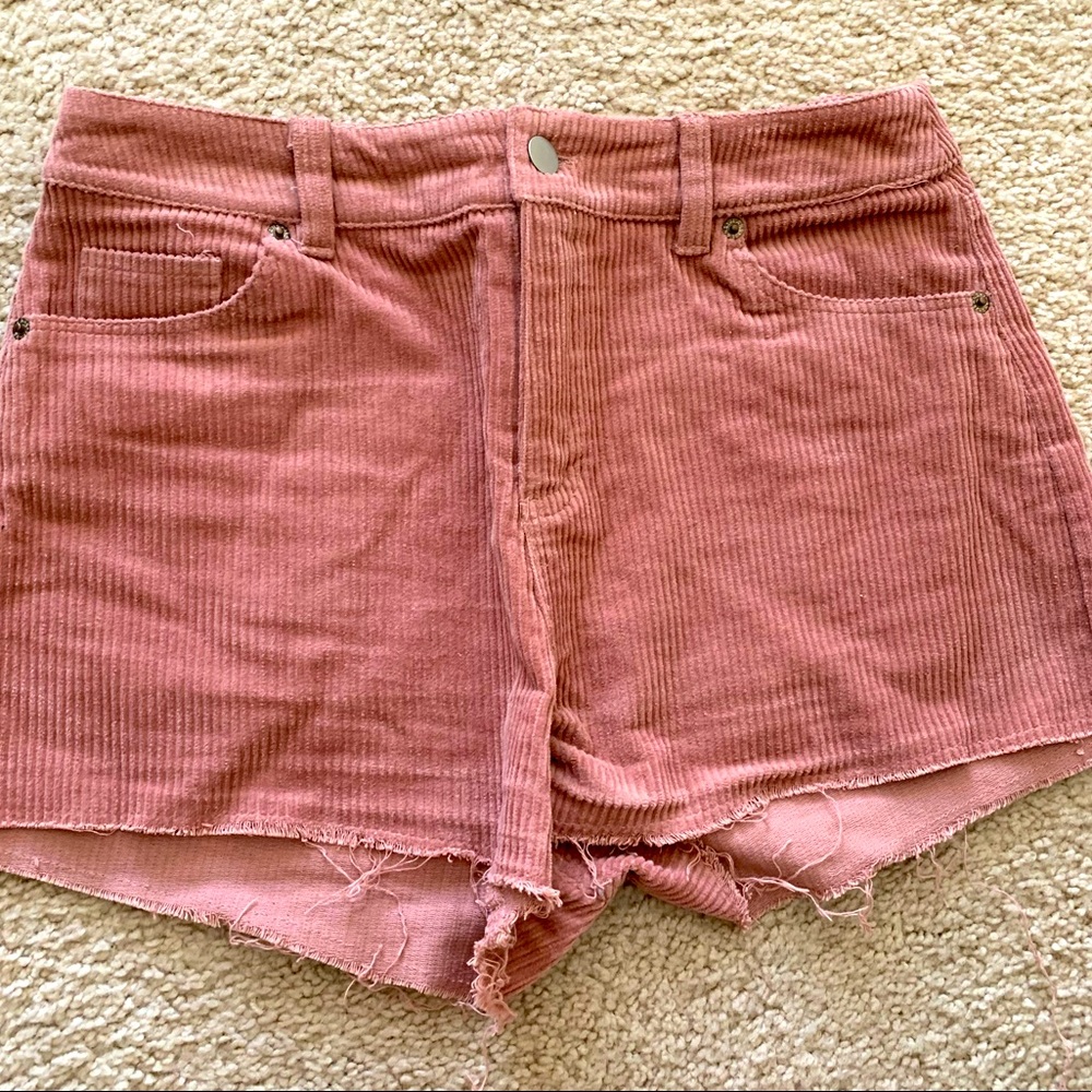 Honey Belle Women’s Corduroy Dusty Pink Shorts